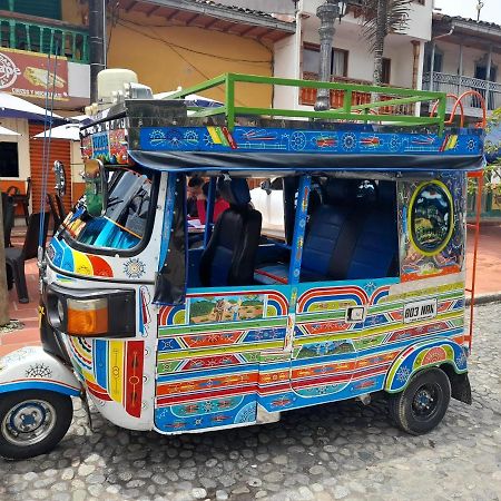 El Paraiso Paisa 5 Minutos Del Malecon Parqueadero Privado A Guatapé Exteriér fotografie