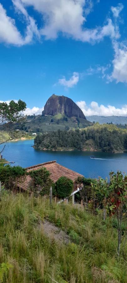El Paraiso Paisa 5 Minutos Del Malecon Parqueadero Privado A Guatapé Exteriér fotografie