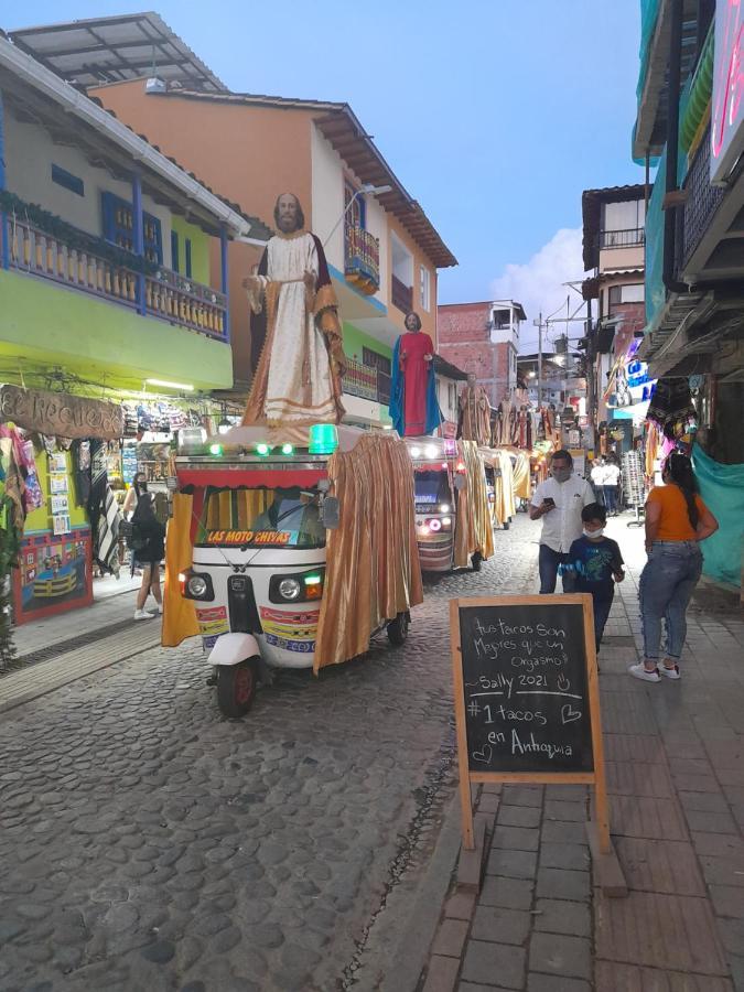 El Paraiso Paisa 5 Minutos Del Malecon Parqueadero Privado A Guatapé Exteriér fotografie